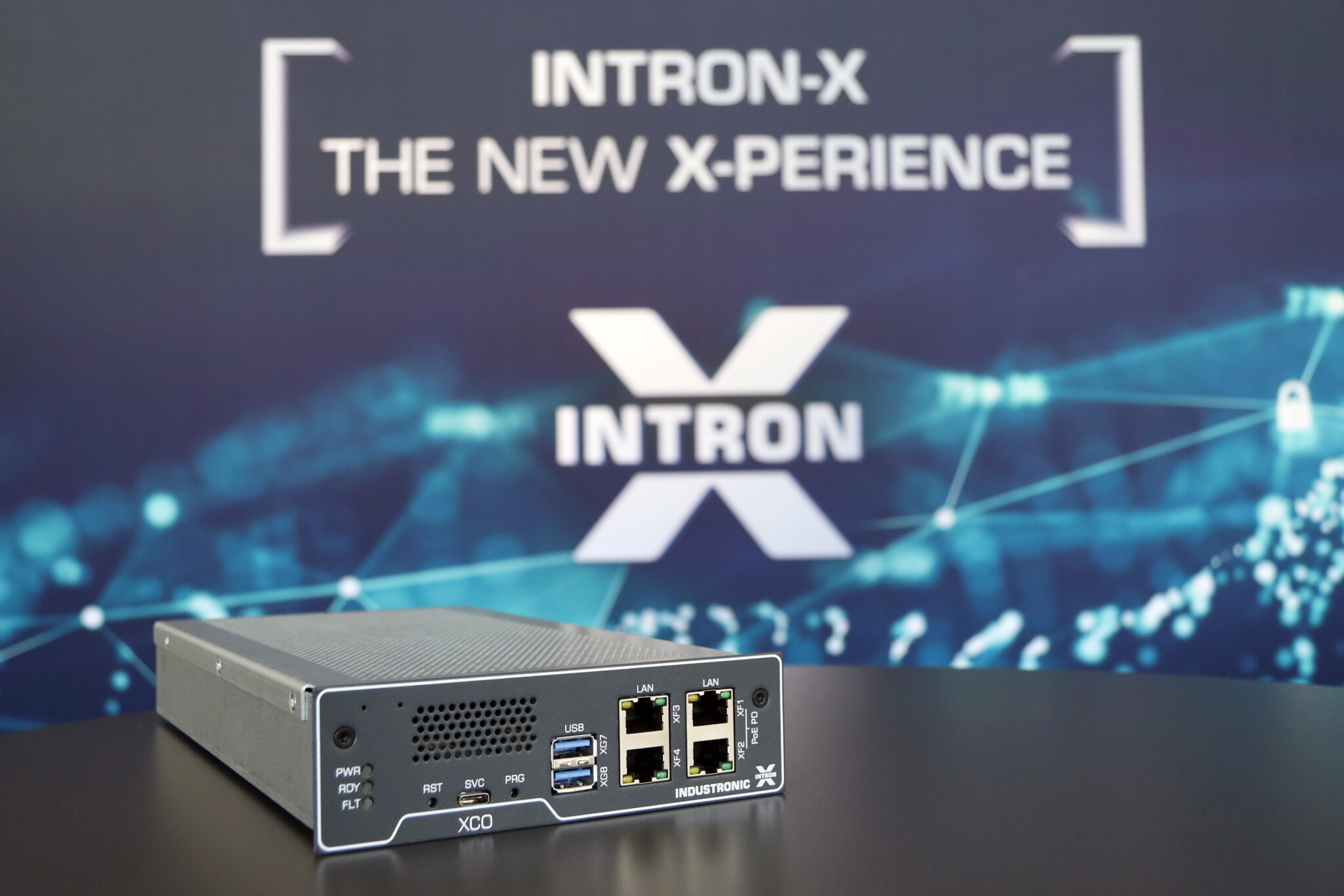 X Controller Module X-Controller – The Intelligent Processor Unit of the new INTRON-X ...